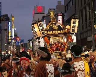 お神輿や山車が町を練り歩く！埼玉県内で人気の夏祭りTOP3
