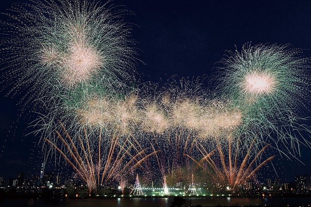 東京の夏花火、一番乗り