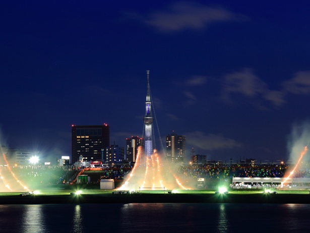 会場からは東京スカイツリーを望むこともできる(写真は2017年のもの)