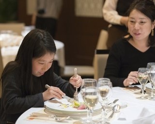 親子で参加したい！テーブルマナーを学べる食育イベント