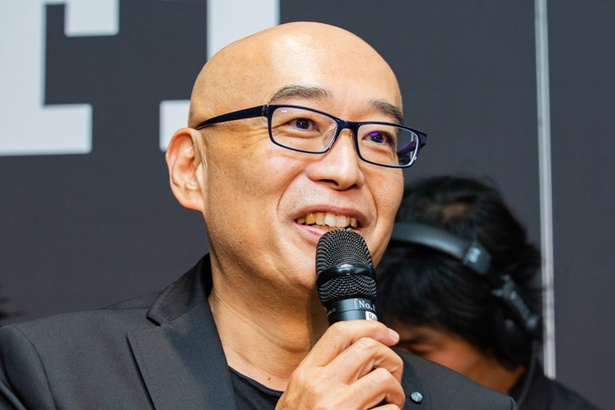 司会を努めたピストン西沢
