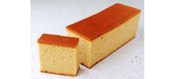 ほのかな甘みが魅力！「創作石切菓子 展(てん)」の献上加賀棒茶カステラ／1050円