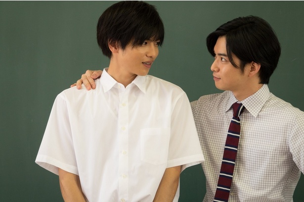 先生と生徒役の2人