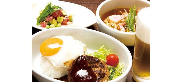 ハワイ好き店主の、情熱あふれるハワイアンカフェ