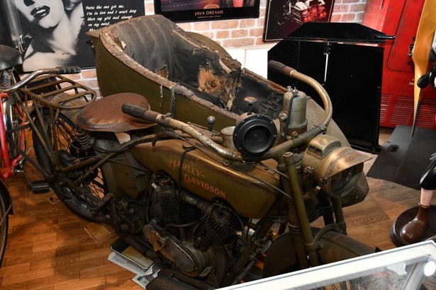 ハーレーダビッドソン　JD(1917年・1200cc)