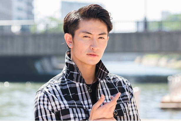人気“2.5次元”俳優・伊万里有