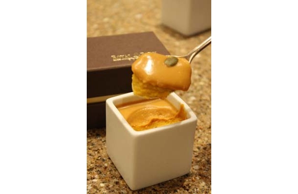 まったりとした濃厚な味わいの「北海道かぼちゃプリン」