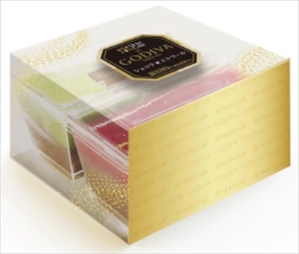 専用ケースに入れて販売予定