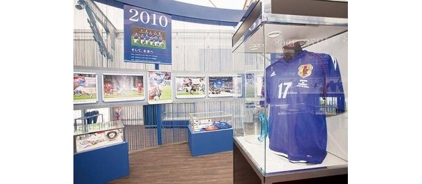 ユニフォームなどを展示したミュージアムin「SAMURAI BLUE PARK」