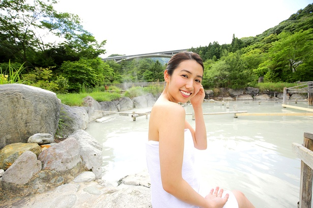 “九州の太陽”佐藤あいりの混浴グラビア～大分・別府編～