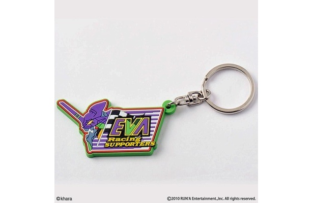 「EVA RACING SUPPORTERS キーホルダー」（全共通特典）