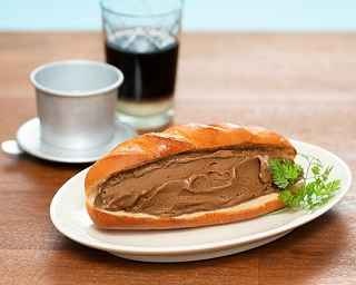 外はアツアツ中はヒンヤリ！ベトナム風アイスサンドが発売