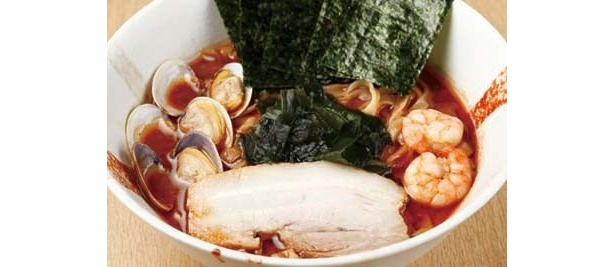 フレンチシェフにソムリエ…“転職組ラーメン店主”の個性派ラーメン