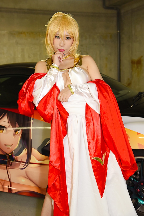 『Fate/Grand Order』のネロ・クラウディウスに扮する林檎蜜紀さん