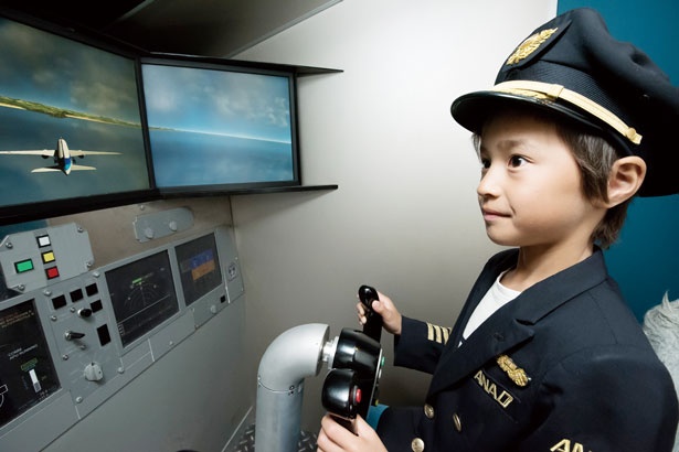 兵庫 キッザニア甲子園 パビリオン紹介 パイロットとcaの体験ができる 飛行機 ウォーカープラス