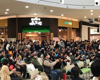 イオンモール9会場で「カラオケ選手権」を開催中！