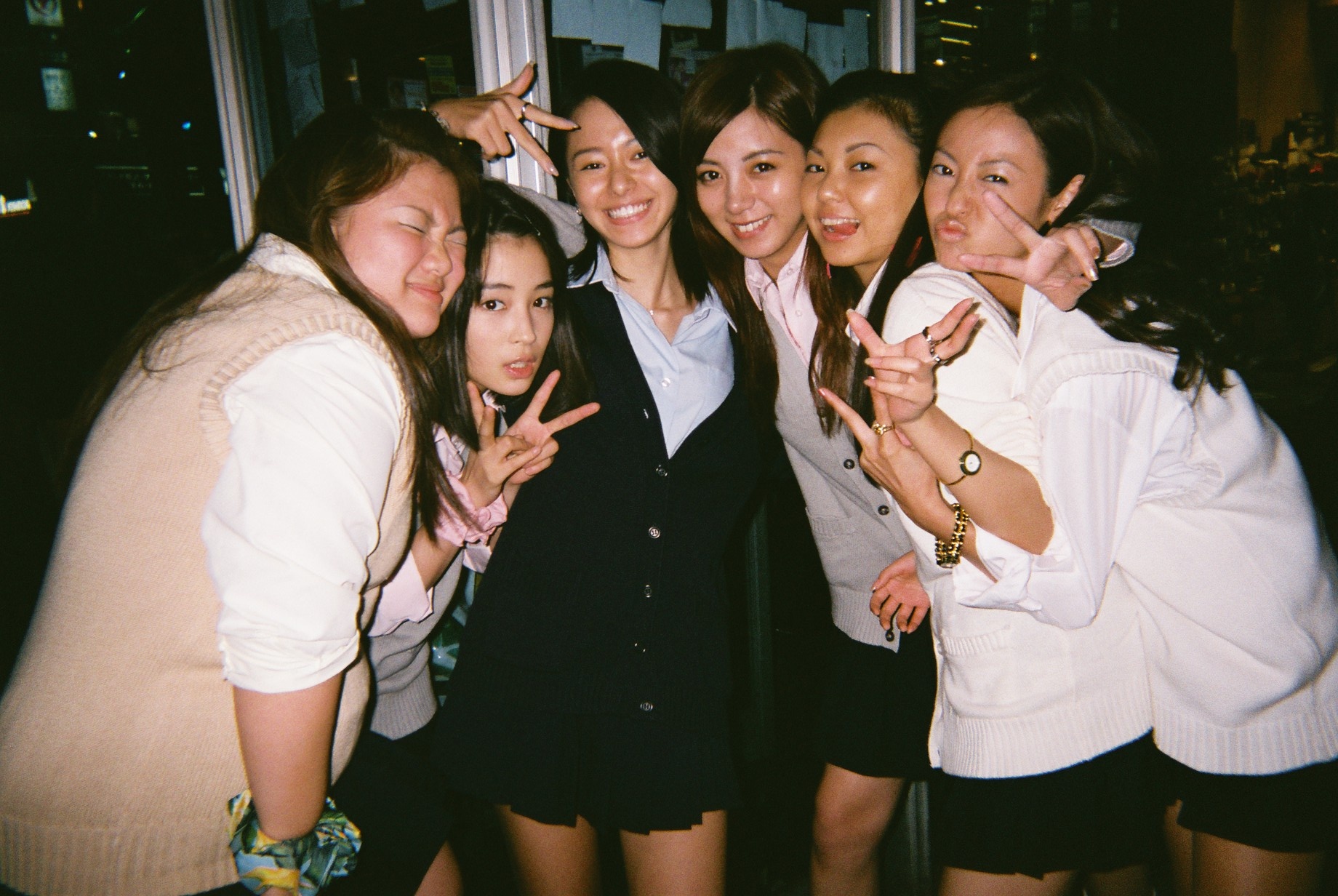 広瀬すず、山本舞香、池田エライザ、野田美桜、田辺桃子、富田望生が演じる仲良しグループ“サニー”の6人