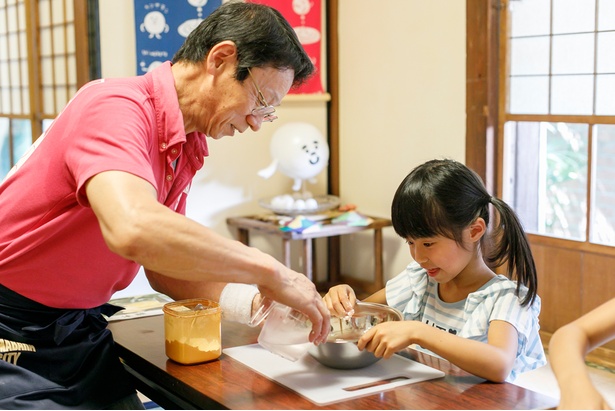 初めてでもスタッフがやさしく教えてくれるので安心