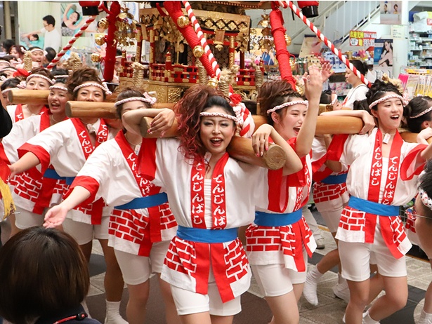 天神祭ギャルみこし