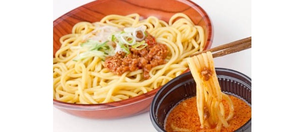 【写真】これぞプライドをかけた戦い！　監修系冷やしラーメンを早速チェック