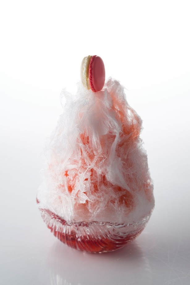 “博多あまおう” の果肉を使用したいちごづくしの「サツキ江戸かき氷/いちご」 