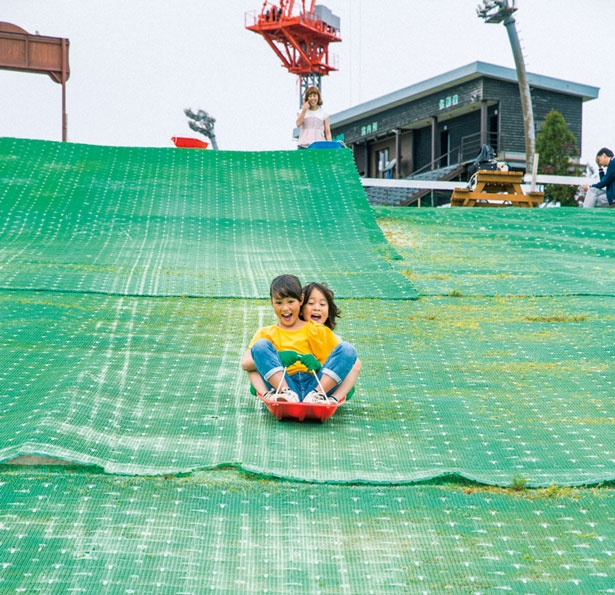 びわ湖バレイ で琵琶湖を見下ろす空中散歩で絶叫と絶景を同時に味わおう ウォーカープラス