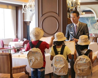 夏休みならでは！ホテルの仕事体験ができる、親子で参加したい宿泊プランがスタート