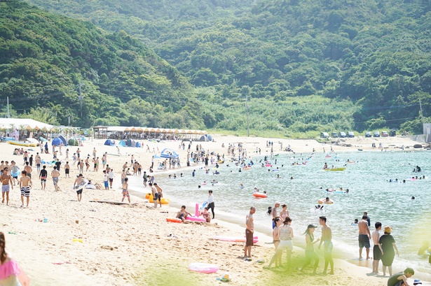 ＜画像25 30＞【写真特集】水ぎわのエンジェル福岡の海水浴場で見つけたカワイイ水着女子全30枚｜ウォーカープラス