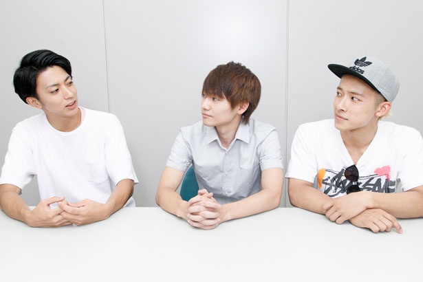 「第1回企画公演 with 人狼TLPT S『MISSION EPISODE 1 “FIRST CONTACT”』」の魅力について語る松島勇之介、馬越琢己、岡進太郎