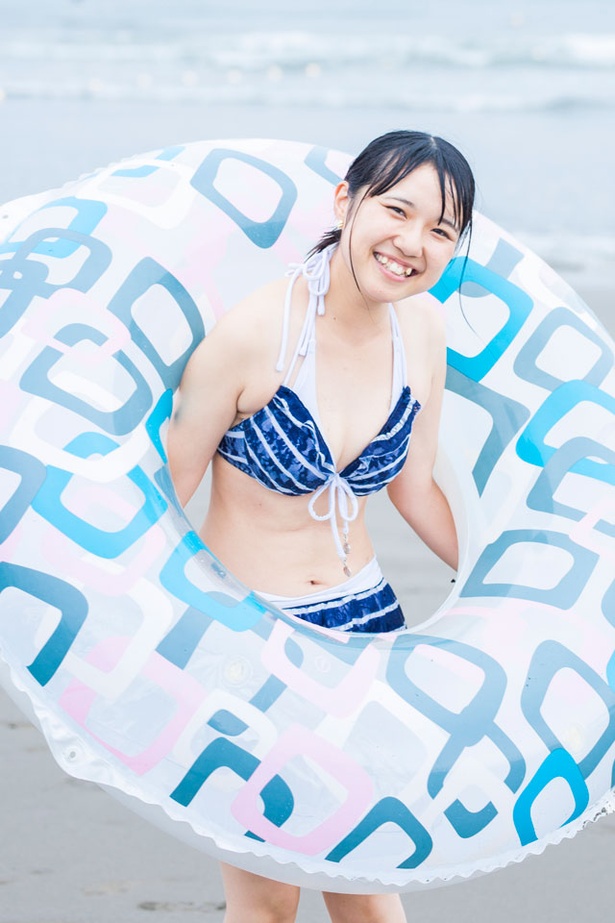 画像10 写真特集 ビーチを彩る真夏の天使 九州の海水浴場で見つけた水着女子全枚 ウォーカープラス