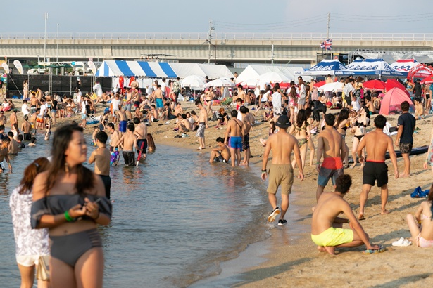 2018年8月4日(土)に開催された「RINKU BEACH FES 2018」の様子　