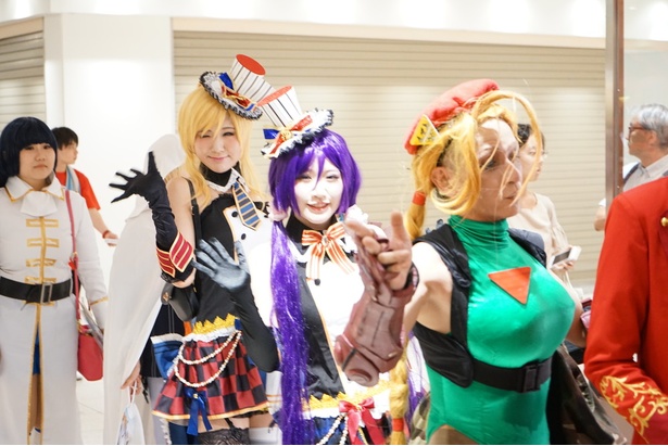 《フォトレポート》いよいよ本番！コスサミ前夜祭＆夜の地下街パレードにいってきた