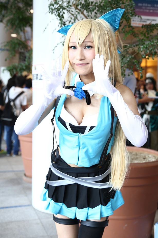 バーチャルYouTuberのミライアカリに扮したあさひさん