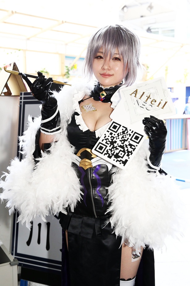 「アルテイルNEO」のアンナローゼに扮した林檎飴さん