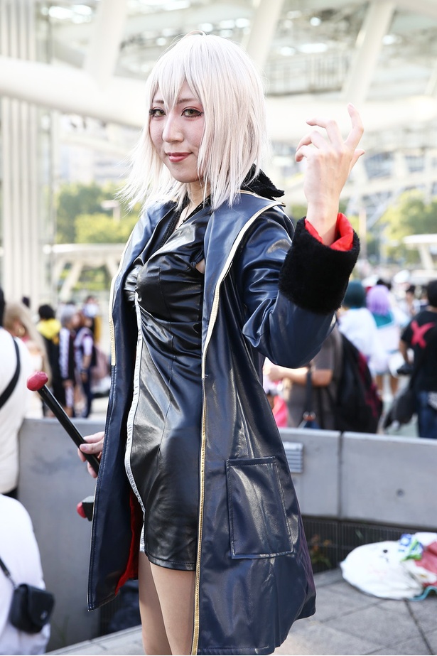 「Fate/Grand Order」のジャンヌダルク・オルタ(新宿衣装)に扮した雪菖蒲なぎ子さん