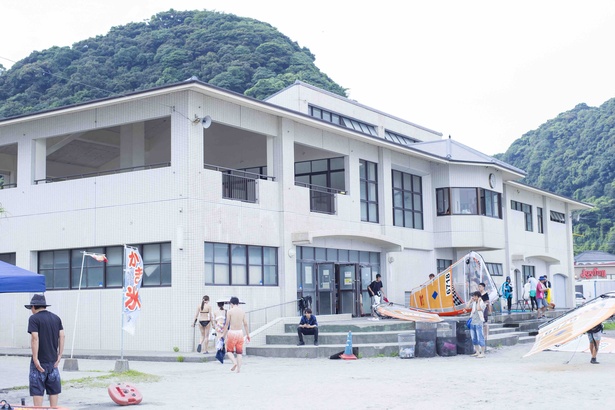 夏休みにおすすめ 桜島が目の前ド迫力 鹿児島 磯海水浴場 は周辺施設もあわせて楽しみたい ウォーカープラス