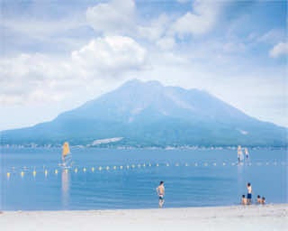 夏休みにおすすめ！桜島が目の前ド迫力！鹿児島「磯海水浴場」は周辺施設もあわせて楽しみたい