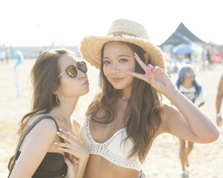 水着で楽しむ音楽フェス「RINKU BEACH FES 2018」に約8000人が集結！