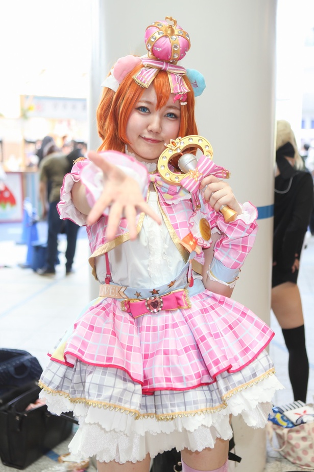 「ラブライブ！」の高坂穂乃果に扮したりぃさん