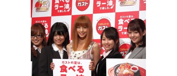 “ラー油好き”安田美沙子がアイドルユニット「SKL39」に加入!?