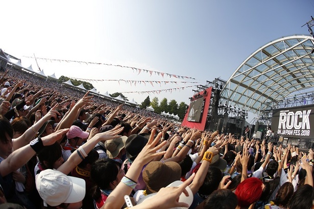UNISON SQUARE GARDENがRIJF 2018で神曲披露