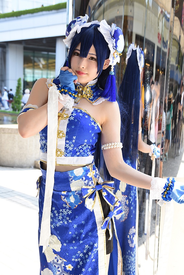 『ラブライブ！』の園田海未に扮する ななみさん