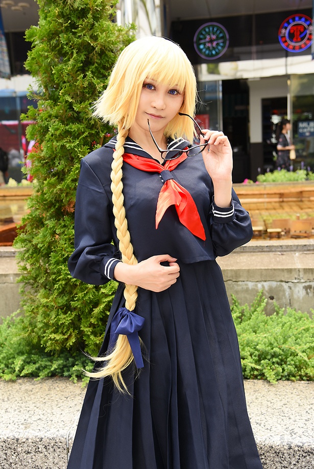 『Fate/EXTELLA LINK』のジャンヌ・ダルクに扮する眠さん