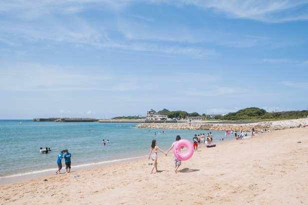 夏休みにおすすめ 海の家が大充実 福岡 糸島 芥屋海水浴場 ウォーカープラス