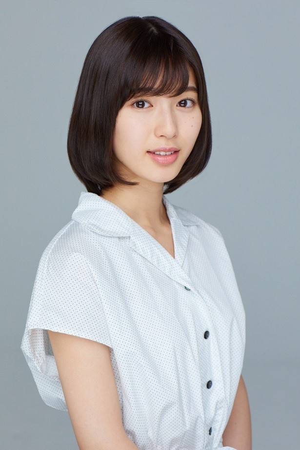 【写真を見る】透明感がすごい…! 今後ブレークが期待される白石聖に熱視線!!