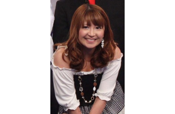 【写真】矢口真里の超かわいいスマイルはコチラ