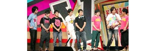 同じく、「KAWAKI-MON STAGE」で16：30から行われたのは「男前vsブサイク頂上決戦〜真のハンサムはどっちだ!?〜」