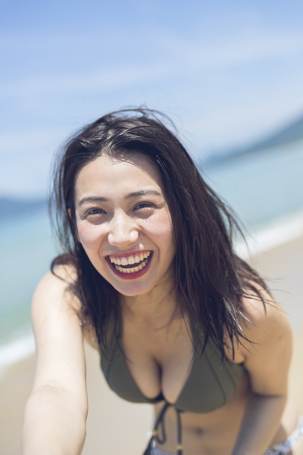 “九州の太陽”佐藤あいりと海デート〜福岡・糸島編〜