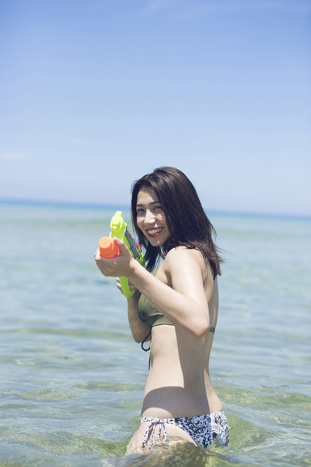 “九州の太陽”佐藤あいりと海デート〜福岡・糸島編〜