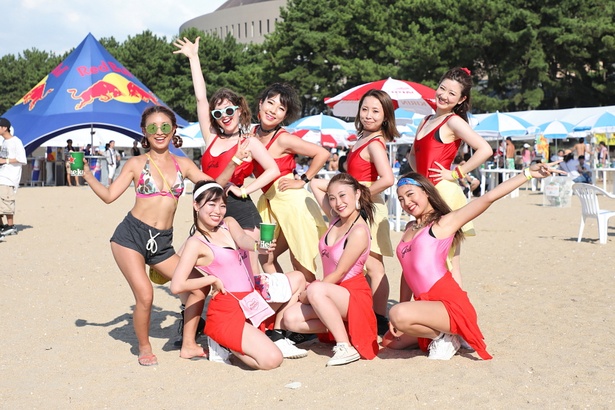「Fukuoka REVO Beach Fes at ももち浜」で見つけた美女たち